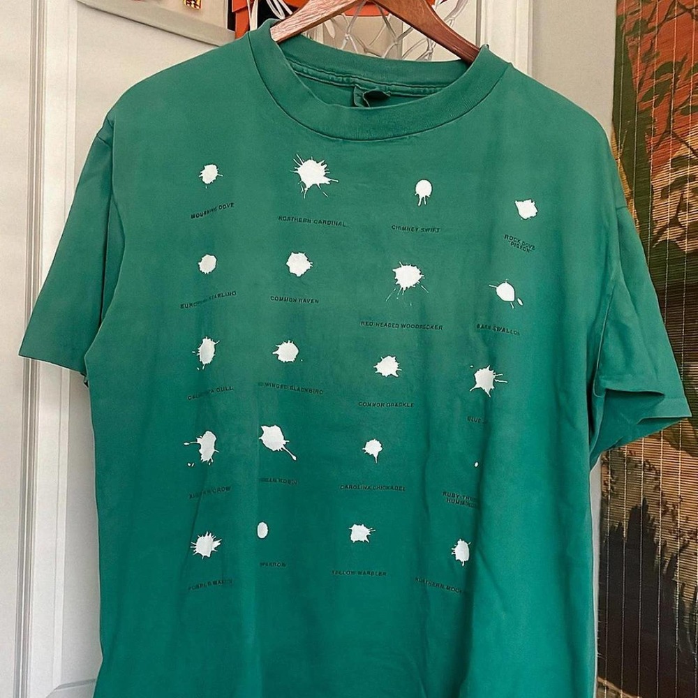 Vintage 90s bird poop identification